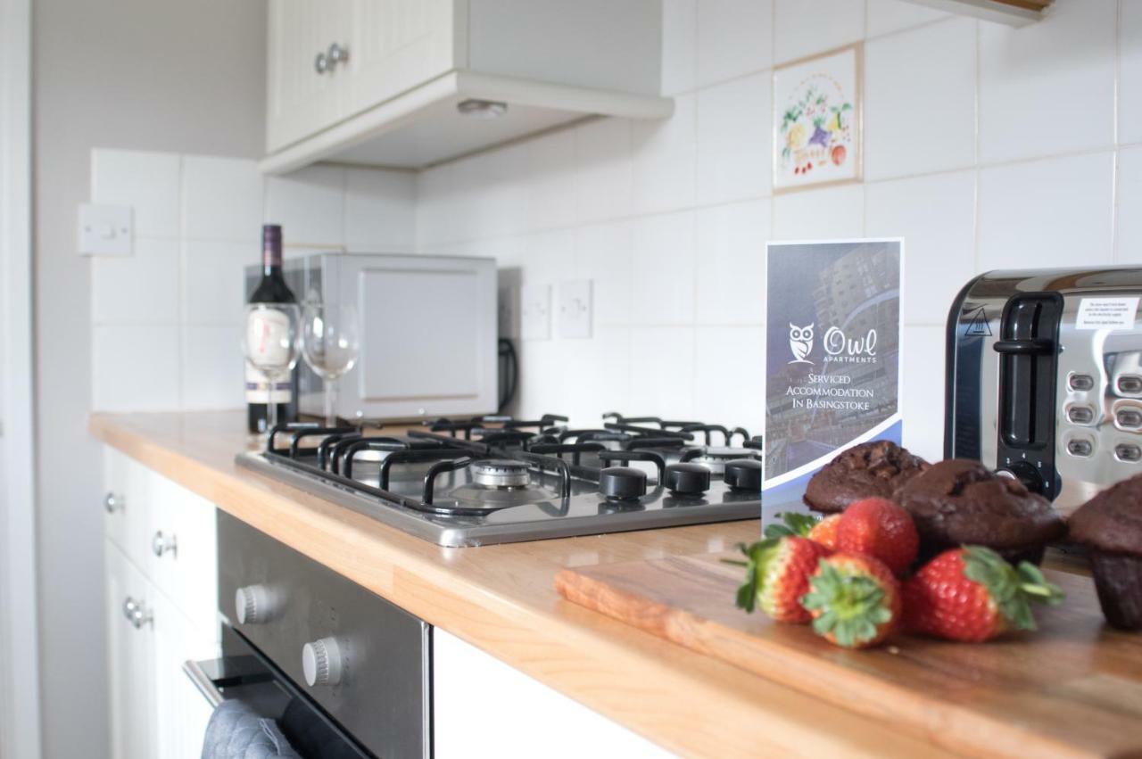 Grove Cottage ベージングストーク エクステリア 写真