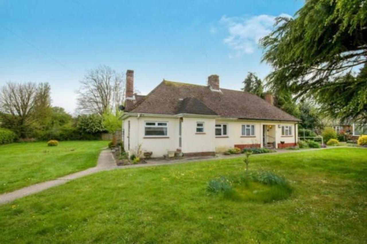 Grove Cottage ベージングストーク エクステリア 写真